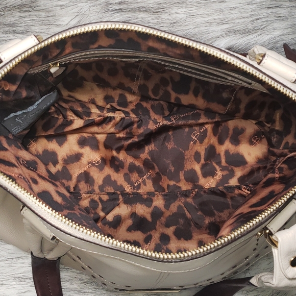 B. Makowsky genuine leather shoulder bag. - Picture 6 of 8